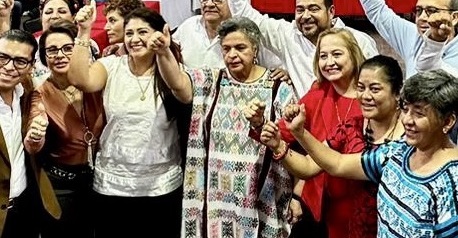 Algunos priístas y hasta cercanos a Beatriz Paredes están circulando la especie de que podría 'catafixiar' ese cuarto lugar por la candidatura a la Jefatura de Gobierno de la CDMX. FOTO: X @BeatrizParedes
