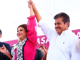 El Congreso de la Ciudad de México aprobó una licencia por 14 días al alcalde de Gustavo A. Madero, Francisco Chíguil, para ausentarse del cargo, pues desde la semana pasada se sumó a la campaña de Clara Brugada en busca de la candidatura de Morena para la Jefatura de Gobierno de la CDMX. FOTO: X / Brugada