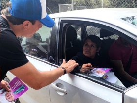 Debido a diversas quejas por robo a casa-habitacion en colonias como El Yaqui, La Venta, San Lorenzo Acopilco y también en la zona de Santa Fe, el coordinador de la "Alianza Va por la CDMX" en Cuajimalpa, Carlo Orvañanos, solicitó al jefe de Gobierno, Martí Batres, reforzar la seguridad en la demarcación. FOTOS: Especial