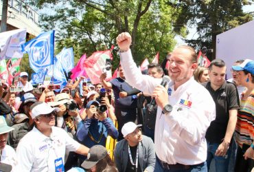 El candidato a la Jefatura de Gobierno por la coalición Va por CDMX, Santiago Taboada, dijo que el llamado “Plan C” de Morena en la Ciudad de México es crisis, caos y corrupción. FOTO: Campaña Taboada