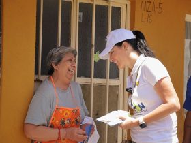 Lía Limón, candidata de la alianza PAN, PRI y PRD para reelegirse en la alcaldía Álvaro Obregón, dijo que su gobierno se enfocará en resolver las necesidades y proveer de sus derechos a las mujeres y los niños. La abanderada por la coalición “Va x la CDMX”, se comprometió a incrementar la protección y apoyo a las mujeres, a través de la implementación de más puntos violeta. FOTO: Especial