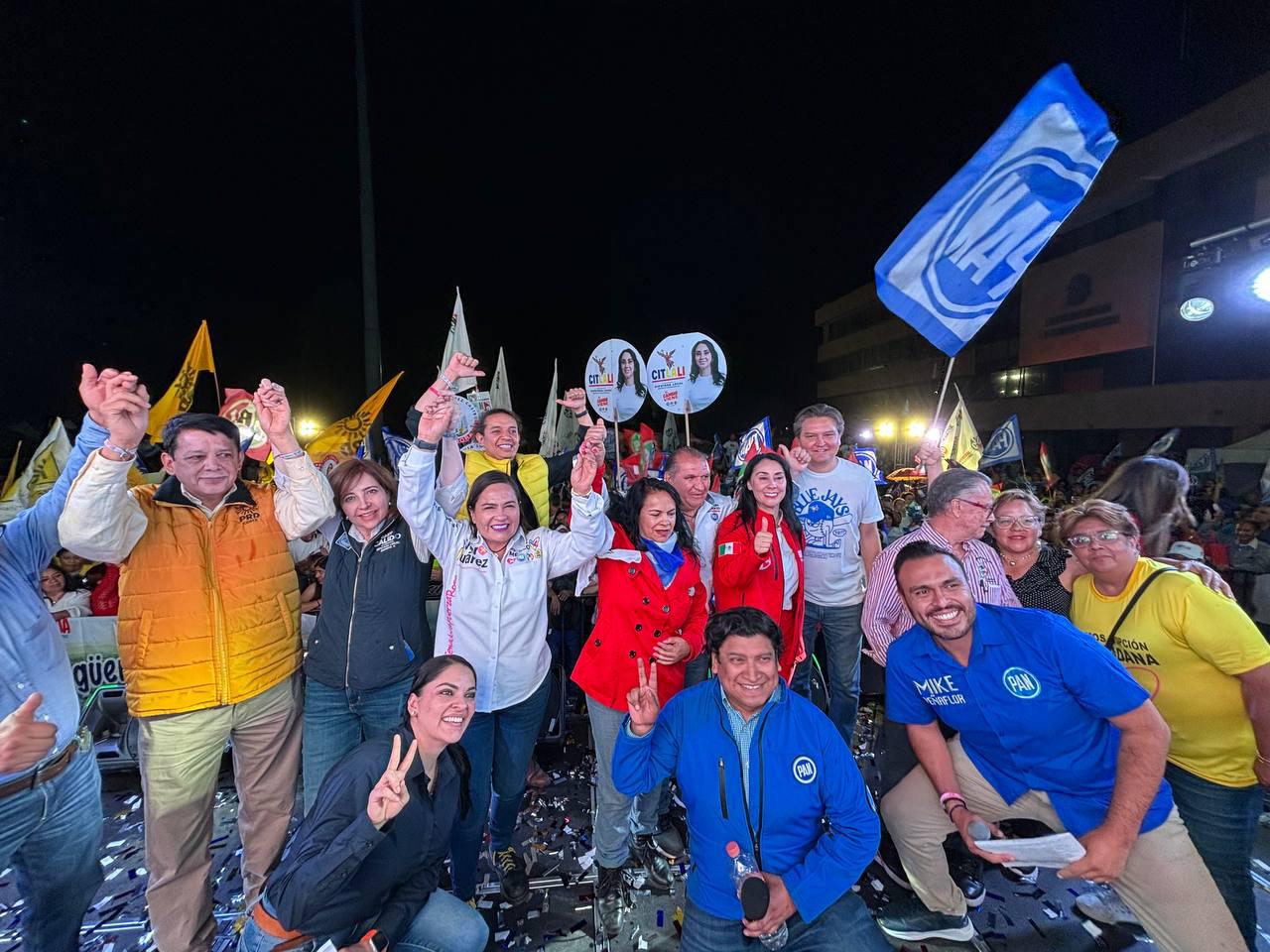 Si queremos seguir conservando nuestra alcaldía, que no siga siendo privatizada en sus espacios públicos y abandonada como lo hizo por tres años Morena, debemos acudir el próximo 2 de junio a las urnas y expresar nuestra voluntad, señaló la candidata a la reelección por Azcapotzalco, Margarita Saldaña Hernández. FOTO: Especial