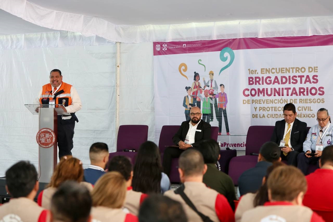 No bajamos la guardia y promovemos, por instrucción del Alcalde Giovani Gutiérrez, la generación de capacidades de resiliencia en la población a través de la conformación de brigadas comunitarias: Jorge Peña, titular de PC en Coyoacán. FOTOS: Especial