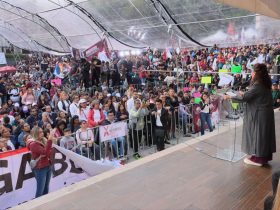 Este viernes, durante el segundo día de su gira de agradecimiento por la Ciudad de México, la jefa de Gobierno electa, Clara Brugada Molina, visitó las alcaldías Cuajimalpa y La Magdalena Contreras. FOTO: Especial