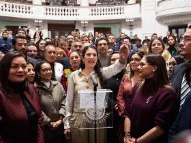 Ante el pleno del Congreso de la Ciudad de México, Bertha Alcalde Luján, rindió protesta como titular de la Fiscalía General de Justicia de la ciudad de México para los próximos 4 años, a pesar de las críticas de la oposición.