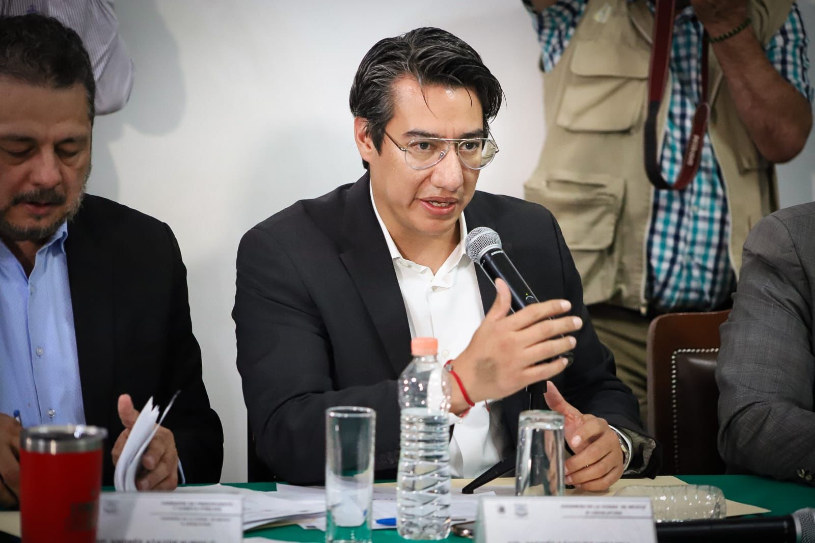 En el marco del análisis del Paquete Económico 2025 de la Ciudad de México, el Diputado Andrés Sánchez Miranda, integrante del Grupo Parlamentario de Acción Nacional, expresó un enérgico rechazo al incremento del Impuesto Sobre Nómina (ISN) propuesto por el Gobierno de la Ciudad, que plantea elevar la tasa de 3% a 4%, medida que afectará gravemente la competitividad de los negocios capitalinos y la generación de empleo formal.