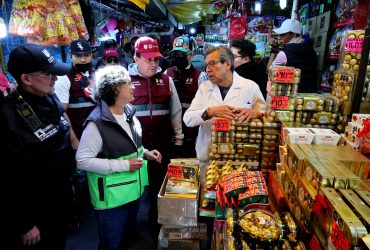 Pedimos a los locatarios del mercado de La Merced que no se venda pirotecnia porque es ilegal y peligroso