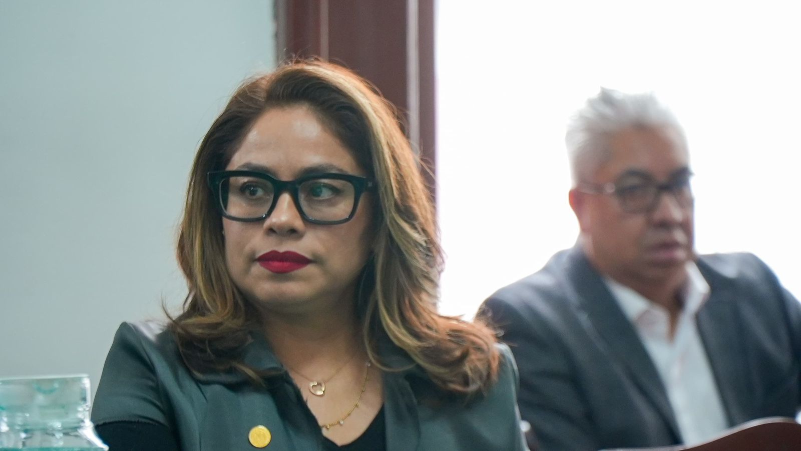 En el marco de la Mesa de Trabajo rumbo al Presupuesto 2025, realizada entre el Congreso de la Ciudad de México y la Comisión de Derechos Humanos local, la Diputada Claudia Montes de Oca, del Grupo Parlamentario del PAN, destacó la necesidad de atender con urgencia a las personas en situación de calle y a los migrantes en tránsito, dos de los sectores más vulnerables en la capital. FOTO: Especial