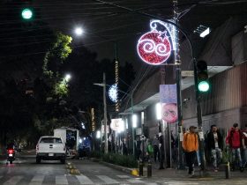 Tabe enciende 'luces de libertad' en 'barrio mágico' de MH. FOTOS: Especial