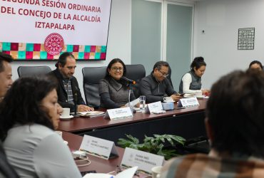 En su Segunda Sesión Ordinaria realizada en la Sala de Juntas de esta sede gubernamental, cada uno de los 15 Concejales asumió la presidencia de una Comisión y se integró a alguna de las otras 14, de conformidad con lo previsto por la Ley Orgánica de las Alcaldías de la Ciudad de México. FOTO: Especial