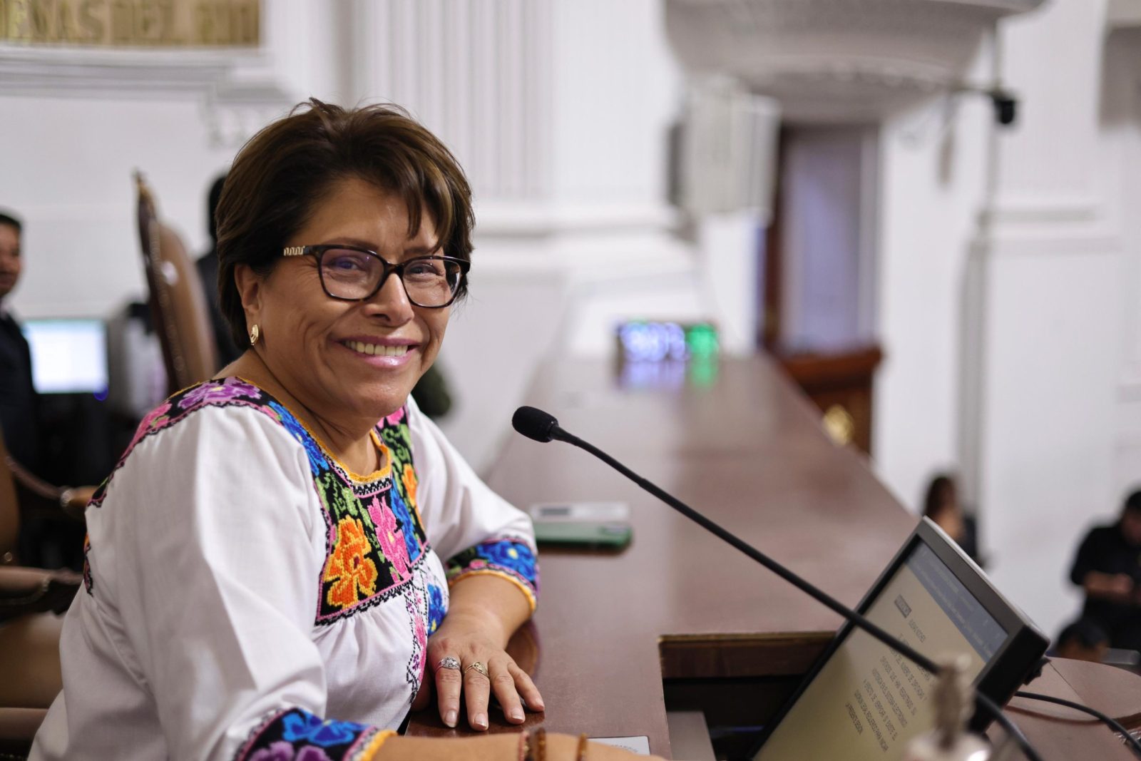 Martha Ávila, representante del Grupo Parlamentario de Morena ante el Consejo General del Instituto Electoral de la Ciudad de México (IECM), destacó el papel fundamental del organismo en la vida política de la capital a 26 años de su creación. FOTO: Especial