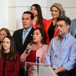 Por unanimidad de nueve legisladores, la Comisión de Puntos Constitucionales y Consultas Ciudadanas del Congreso de la Ciudad de México aprobó, con modificaciones, la iniciativa ciudadana preferente que prohíbe las corridas de toros con sangre, pues obliga a que no se utilice ningún objeto punzocortante, lo mismo que en las peleas de gallos. FOTO: Especial