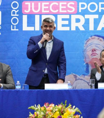 Literal: el panista Mauricio Tabe, alcalde de Miguel Hidalgo, rebasó a Morena por la izquierda en el tema de la elección judicial, pues sin incurrir de manera evidente en campaña anticipada –salvo que eventualmente la autoridad electoral dijera lo contrario–, candidatos a jueces y magistrados se hacen visibles desde ya ante la opinión pública, en los foros abiertos que organizó, llamados “Jueces por la libertad”. FOTO: Especial