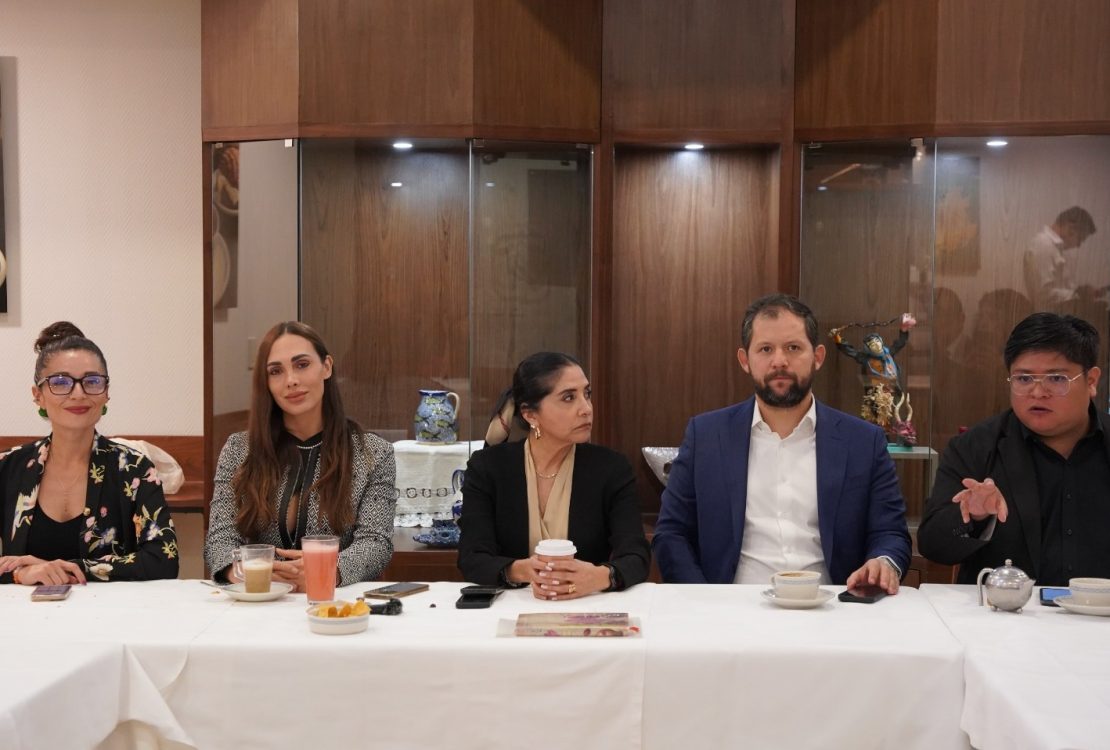En el Congreso de la Ciudad de México en esta Legislatura se le entregó la Dirección de Resguardo como cuota a un partido político, el PT, vía su diputada vicecoordinadora, Miriam Saldaña, quien colocó ahí a un inexperto en la materia, cuyo único mérito para el cargo es que ella lo amadrinó. FOTO: X / @Walt_Dice