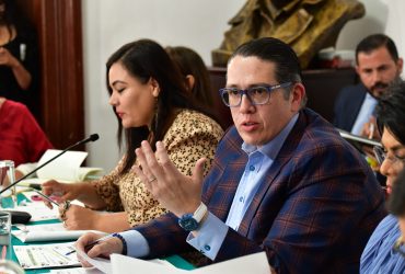 El alcalde Luis Mendoza, fue contundente en su respuesta al diputado de Movimiento Ciudadano, Royfid Torres: “Si está tan mal la Alcaldía Benito Juárez, ¿por qué los de Movimiento Ciudadano (MC) siguen viviendo ahí?”. Y remató: “No tienes idea de lo que estás preguntando”. FOTO: Especial