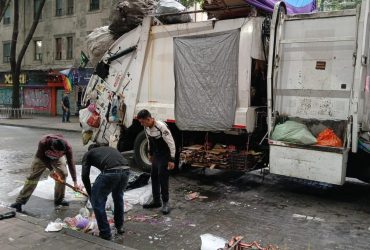 Alcaldía Cuauhtémoc recoge 30 toneladas de basura tras marcha del Orgullo 2025