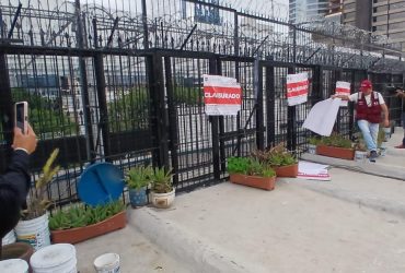 Clausura la Cuauhtémoc obra irregular en azotea de Río de la Plata 21