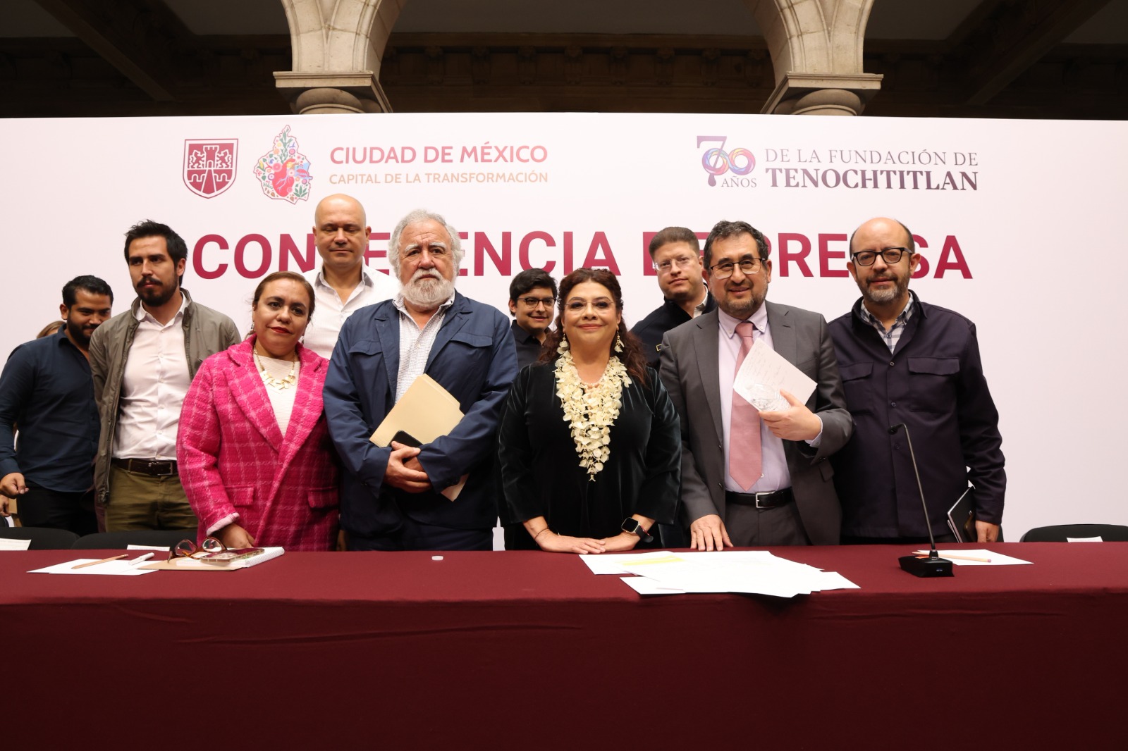 “Vamos a iniciar ya los foros de consulta, este viernes 25 de julio en el Museo de la Ciudad de México, donde habrá un primer foro detonante, de todos los eventos que vamos a desarrollar en las próximas semanas”, expuso Encinas Rodríguez.