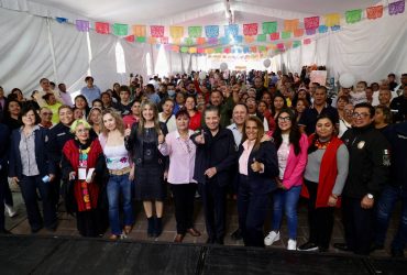 Al inaugurar la “Feria de Cooperativas 2025: Consume Local”, el alcalde Giovani Gutiérrez Aguilar subrayó que su gobierno trabaja sin colores y sin distingos para que todos puedan tener las mismas oportunidades. FOTOS: Especial