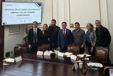 Con el objetivo de dar a conocer los estudios académicos sobre la Ciudad de México y sumar a la construcción de propuestas legislativas que mejoren la calidad de vida de las y los capitalinos, el Congreso local realizó el foro “Estudios de la Ciudad: de la Política Urbana y de las Ciudades Cohesionadas”. FOTO: Especial