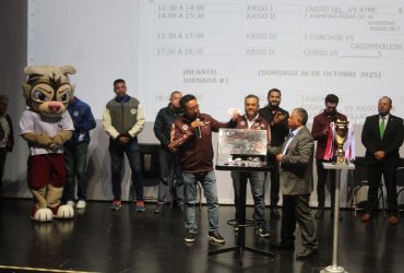 El alcalde, Fernando Mercado Guaida fue testigo de honor del sorteo de la Primera Copa Magdalena “Por La Paz”, torneo de fútbol que busca fortalecer el tejido social de la demarcación, inculcando en la juventud la cultura del deporte entre las y los jóvenes que practican esta actividad física. FOTOS: Especial