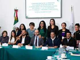 En el marco de la glosa del Primer Informe de la jefa de Gobierno, Clara Marina Brugada Molina, el titular de la Secretaría de Vivienda, Inti Muñoz Santini, compareció ante las Comisiones Unidas de Vivienda y de Unidades Habitacionales y Régimen Condominal del Congreso local, para evaluar los avances, retos y oportunidades en la materia. FOTO: Especial