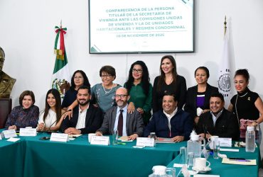 En el marco de la glosa del Primer Informe de la jefa de Gobierno, Clara Marina Brugada Molina, el titular de la Secretaría de Vivienda, Inti Muñoz Santini, compareció ante las Comisiones Unidas de Vivienda y de Unidades Habitacionales y Régimen Condominal del Congreso local, para evaluar los avances, retos y oportunidades en la materia. FOTO: Especial