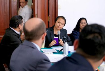 Liz Salgado destacó que, según cifras oficiales, la Ciudad de México enfrenta un déficit habitacional de hasta 700 mil viviendas, además de graves problemas estructurales en miles de unidades habitacionales. FOTO: Especial