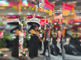 Pero nada. Al Gobierno de la Ciudad de México le interesó tan poco la difusión mundialista en la Fitur, que no consiguió patrocinadores –salvo un balón autografiado que llevaron– o aportó recursos presupuestarios para presentar atracciones especiales mundialistas. FOTO:  Especial