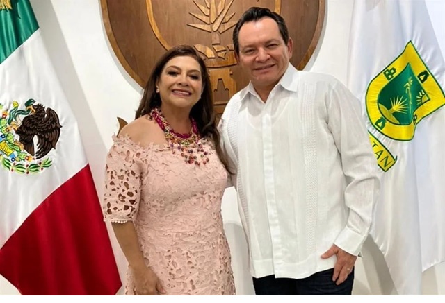 Por eso seguramente acudió a Yucatán para presenciar el Informe del ex priísta, ex panista y hoy morenista gobernador Joaquín Díaz Mena, según publicó ella misma en sus redes sociales.
