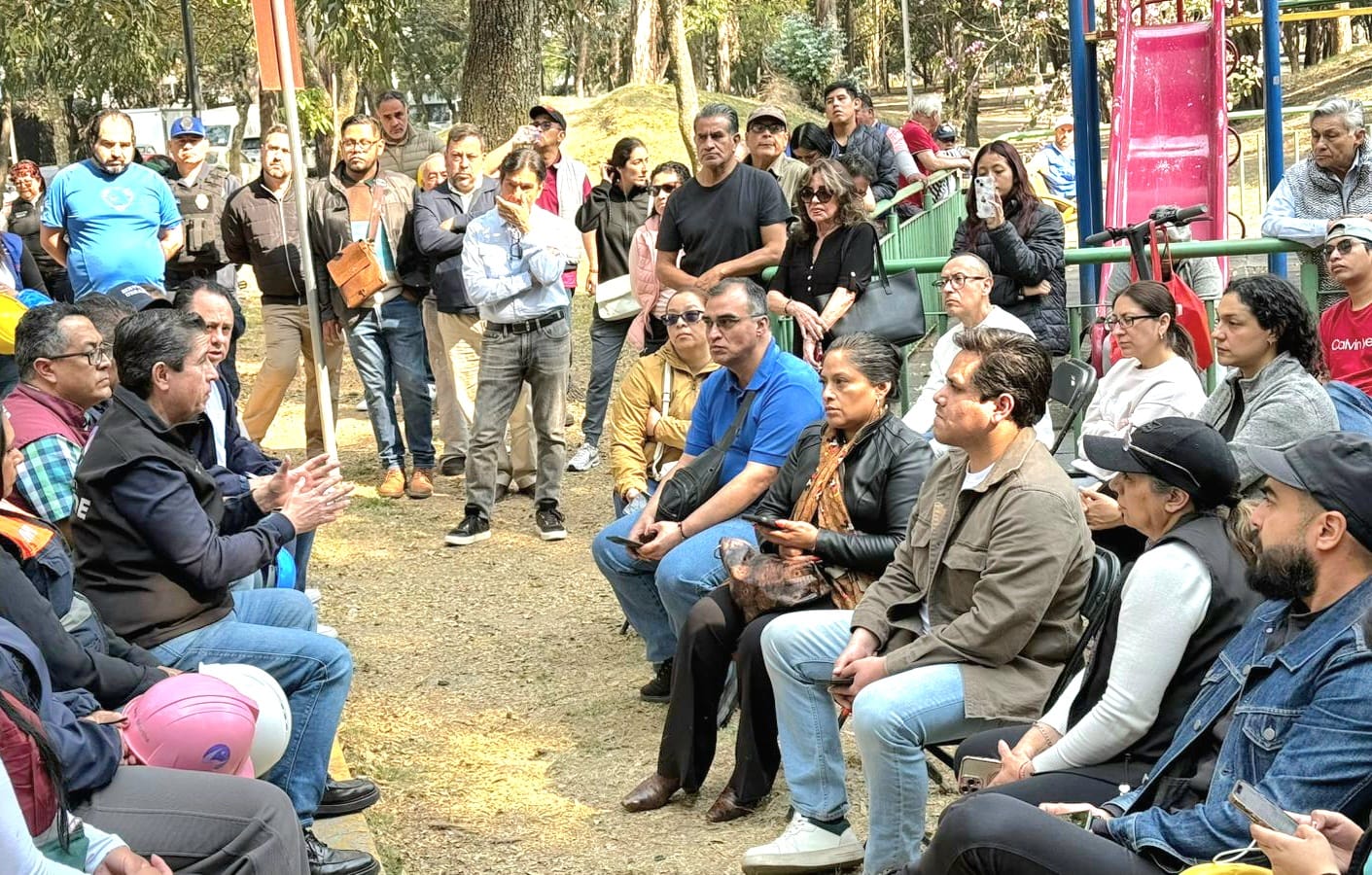 La alcaldía Coyoacán apoyará a los afectados por la explosión con el pago de una renta mensual por familia en los que se realizan los trabajos para regresar a sus viviendas: Giovani Gutiérrez. FOTO: Especial