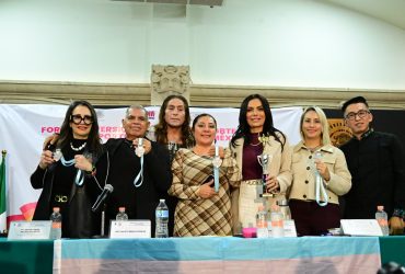 La iniciativa se inspira en la historia del futbolista Justin Fashanu, primer jugador profesional en declarar públicamente su homosexualidad, cuya experiencia evidenció los prejuicios estructurales que persisten en el deporte y la urgencia de generar cambios culturales profundos. FOTO: Especial