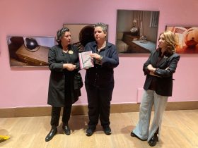 Fundación Casa de México en España presentó este jueves la exposición Adorado Barragán del dúo de artistas mexicanas Lake Verea. Se trata de una exposición de 12 fotografías de la casa estudio Luis Barragán, considerada patrimonio mundial por la UNESCO desde el año 2004. FOTOS: Especial