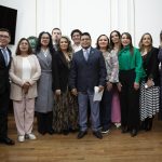 El diputado morenista Israel Moreno presentó una iniciativa para proteger a limitar a estudiantes de primaria y secundaria el uso de redes sociales en la escuela. Sin regateos, se sumó la diputada panista Laura Álvarez, quien trae iniciativas al respecto, más o menos en el mismo tenor. FOTO: Especial