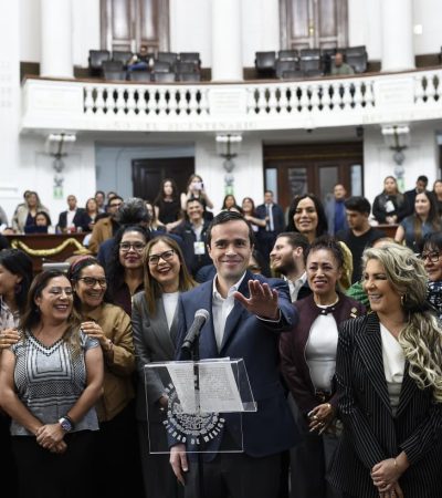 Jorge Armando Rocha demuestra tan poco interés en su responsabilidad como titular de la General del Canal del Congreso, que ni siquiera en días de sesión se aparece por el recinto legislativo, hecho evidente para cualquiera de los 66 diputados que votaron por su nombramiento. FOTO: Especial