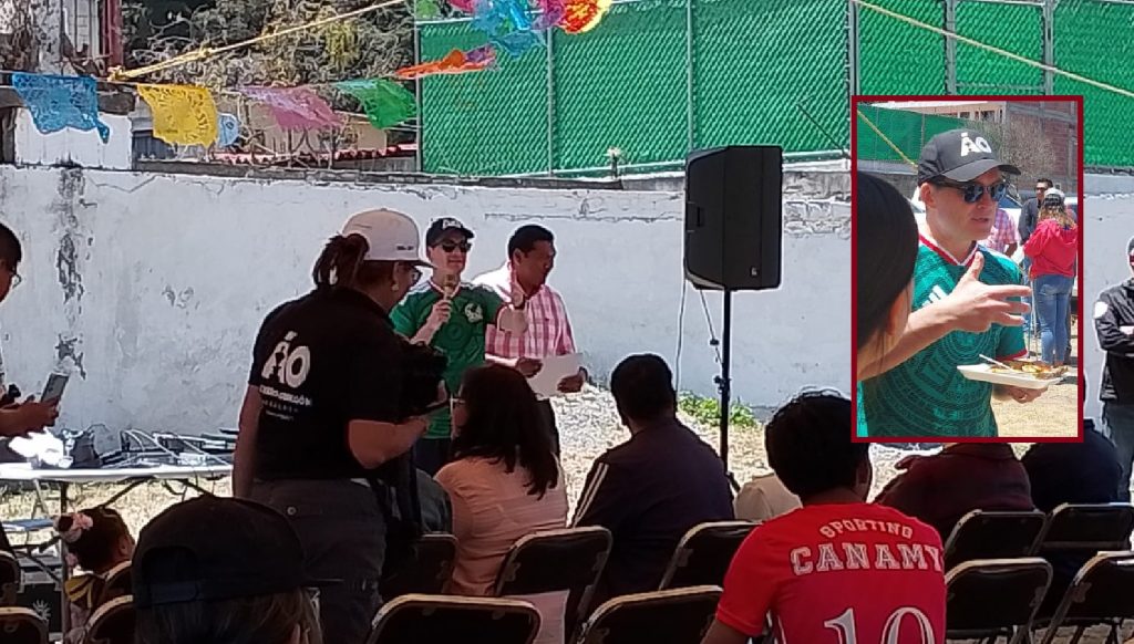 Este fin de semana, Casarín se puso la verde, literal, pero no le salió el show, porque convocó a un evento en el lienzo charro de San Bartolo Ameyalco y al evento no llegaron ni 20 personas. FOTO: Especial
