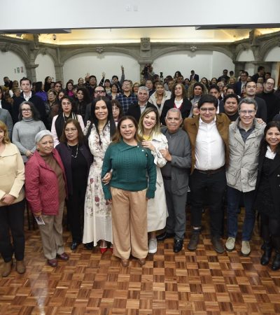 El sábado, en el mitin de Jorge Romero, presidente del PAN, andaba Armando Jiménez, quien enfrenta una carpeta de investigación por despojo, pues invadió ilegalmente la sede del PRD en Coyoacán y la mantiene secuestrada. ¿Con esos cuadros Romero quiere brillar? Que alguien le ayude. FOTO: Especial