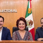 Nos aseguran que el karma sí existe, y que el proceso de selección de consejeros del INE nos da muchos ejemplos de ello, en las personas de Patricia Avendaño, Ernesto Ramos y Bernardo Valle, consejeros y ex consejero del IECM. FOTO: Especial - Edición IA Gemini