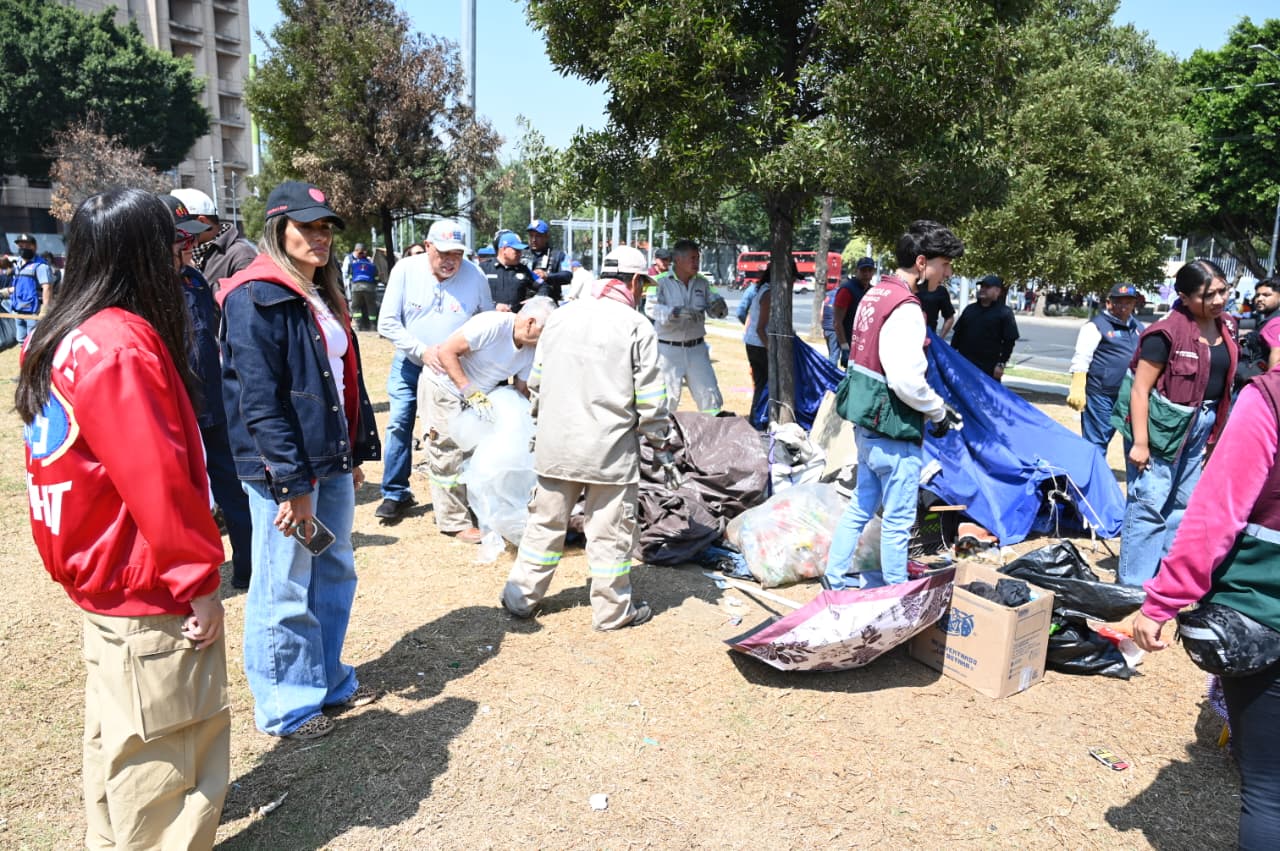El despliegue interinstitucional abarcó dos puntos sobre la Avenida Paseo de la Reforma: uno a la altura de la calle Violeta, y otro en el cruce en Eje 1, en la colonia Morelos, donde se logró: