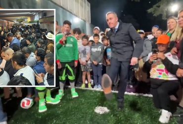 El pasado viernes, mientras había un tremendo caos en el Metro por el paro parcial de trabajadores, el director general de ese Sistema de Transporte Colectivo (SCT), Adrián Rubalcava andaba muy quitado de la pena entregando canchitas de futbol en Cuajimalpa. FOTOS: InfoMetroMX / Especial