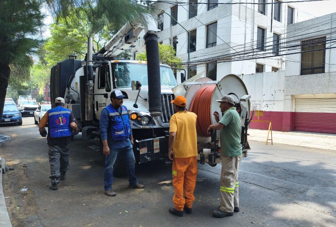 Aplican operación Vactor en la Doctores contra inundaciones