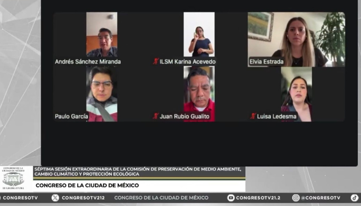 En la comisión del Congreso de la Ciudad de México se aprobaron seis dictámenes en materia de gestión de residuos eléctricos y electrónicos; etiquetado para la correcta disposición final de envases de plástico; fomentar los huertos urbanos; protección del arbolado urbano y bosques de agua, así como para expedir la Ley General de Control del Ruido Urbano.