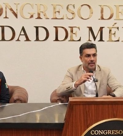 No sólo fue su idea, el verde Jesús Sesma también está apoyando. Desde la posición estratégica que ostenta como presidente del Congreso de la Ciudad de México está ayudando al director general del Metro, Adrián Rubalcava, a que se reúna con los grupos parlamentarios, supuestamente para beneficio de ese sistema de transporte. IMAGEN: Montaje con Gemini IA
