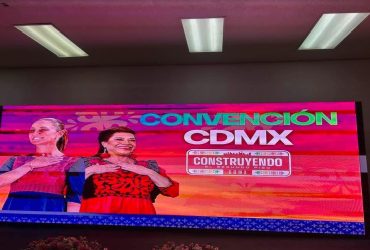El siempre polémico diputado federal, Alfonso Ramírez Cuéllar, ya metió ruido en Morena en la Ciudad de México, con su activismo político en las últimas semanas, cuya intención real es quedarse al frente del partido en la capital del país, lo que pone en riesgo los acuerdos ya establecidos de los grupos y las fuerzas políticas locales. FOTO: Especial