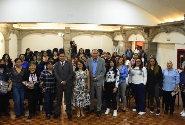 El “Curso de Formación Política para Mujeres Sindicalistas” se llevó a cabo en el Auditorio “Benito Juárez”, ubicado en el edificio “Zócalo” del Congreso local, y fue impartido por la activista y feminista Wendy Castalia.