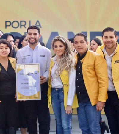 La presidenta del PRD Ciudad de México, Nora Arias participó este fin de semana en una importante reunión del Bloque Nacional del PRD, que aglutina a 10 dirigentes estatales. Fue en Michoacán, donde el presidente estatal, Octavio Ocampo Córdova se destapó para competir por la gubernatura de la entidad. FOTOS: Especial