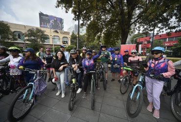 En el marco del Día Mundial de la Bicicleta, que se conmemora cada 3 de junio, la Comisión de Movilidad Sustentable y Seguridad Vial del Congreso de la Ciudad de México llevó a cabo la Caravana Ciclista por la Movilidad Sustentable y la Seguridad Vial, con el objetivo de fomentar una movilidad más sustentable, segura e incluyente en la capital del país.